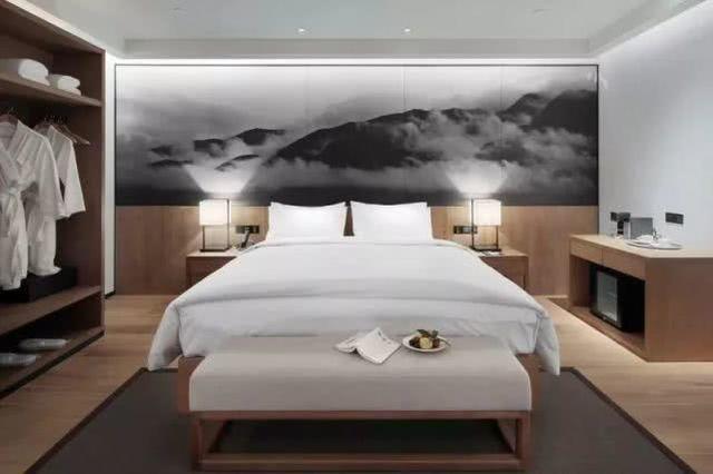 躺在丽江的艳阳里看雪山，这家酒店将颠覆你对丽江的偏见！